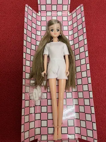 리카짱 인형 본체 화이트 의류