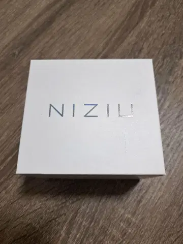 NiziU 공식 라이트 스트랩