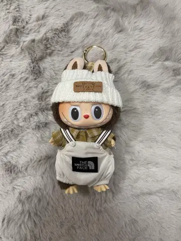 POPMART LABUBU 봉제 인형 옷 갈아입기