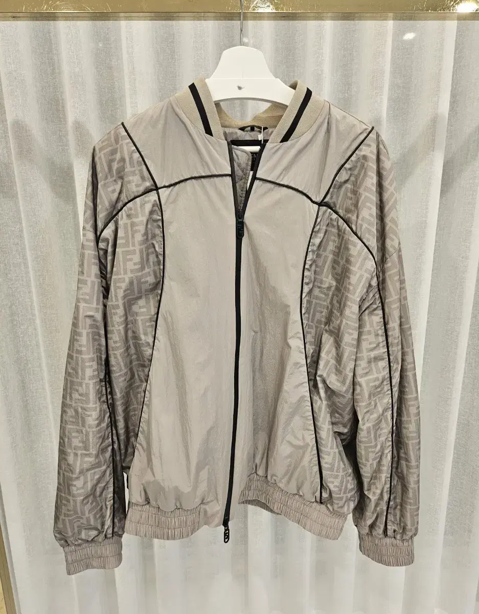 {52size} Fendi FF logo windbreaker