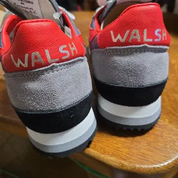 WALSH 스니커즈 그레이/레드