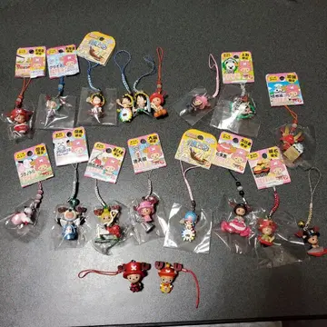 지역 한정 ONE PIECE 키링 세트!