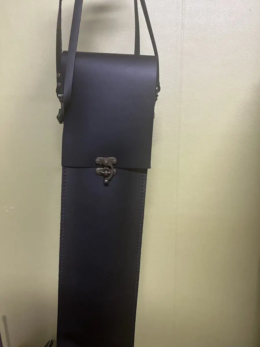 Cowhide Handmade Drumstick Bag