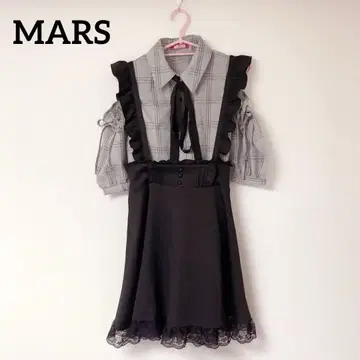 [ MARS ] 체크 블라우스 프릴 스커트 세트 판매