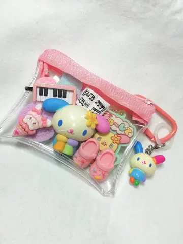 가챠 파우치 우사하나 산리오