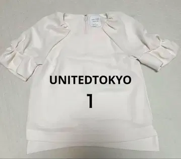 UNITED TOKYO 5부 소매 블라우스 퍼프 슬리브 1