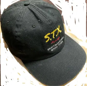 블랙 야구 모자 skateboard