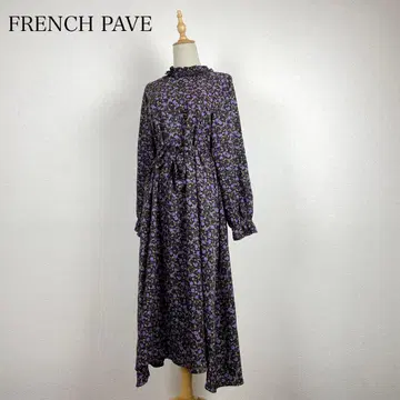FRENCH PAVE 꽃무늬 벨트 원피스