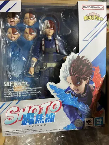 SHFiguarts 토도로키 쇼토 피규어
