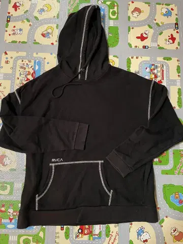 RVCA 블랙 후드티 후드 부착