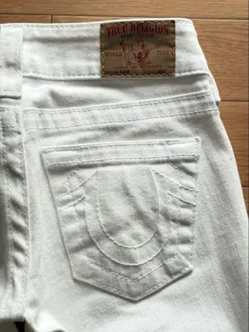 TRUE RELIGION 화이트 데님 23 USA제
