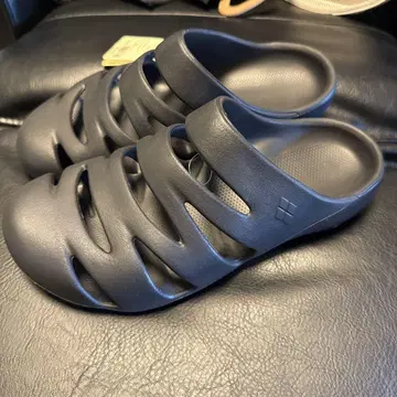 몽벨 캐니언 크로그 26cm
