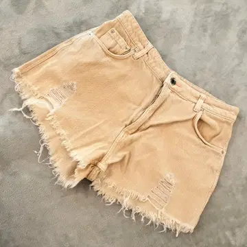 Bershka 데미지 디자인 숏 팬츠 페일 오렌지 사이즈 M