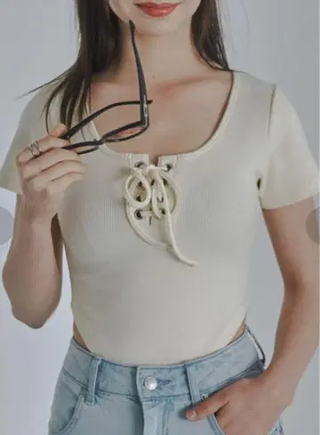 JUST A NOON 레이스업 바디수트 화이트