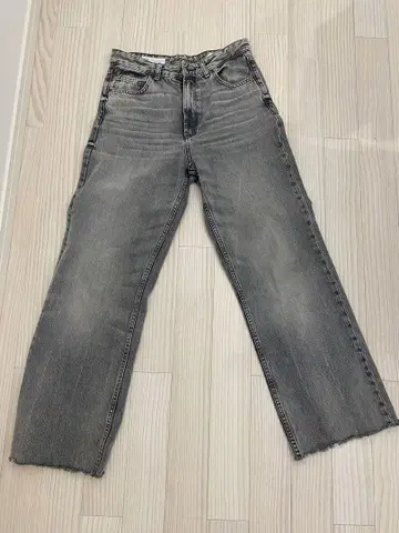 자라 그레이 스트레이트 데님 40 컷오프 밑단