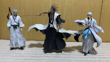 BLEACH 제일복권 네이비 나염 소스케 이치마루 긴 피규어 3개 세트