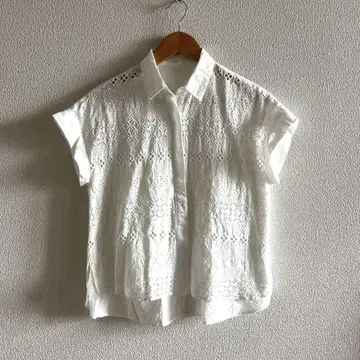 콜라주 개럴개런트 자수 블라우스 M 화이트