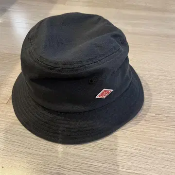 단톤 모자