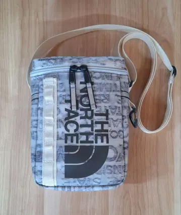 THE NORTH FACE 퓨즈 박스 파우치 3L