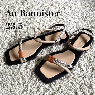 [미사용 새상품] Au Bannister 샌들 23.5 베이지 블랙