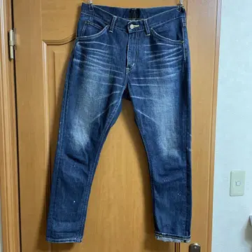 W30 Lee 크롭 기장 데님 팬츠