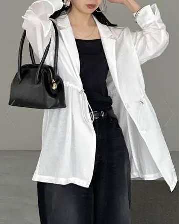 Jena espacemerveilleux 허리 드로스트 시어 자켓