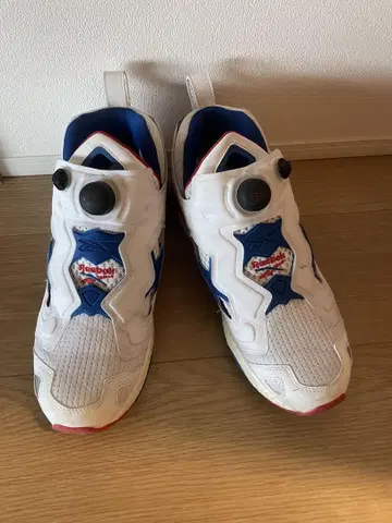 Reebok 펌프 시스템 스니커즈 화이트/블루/레드