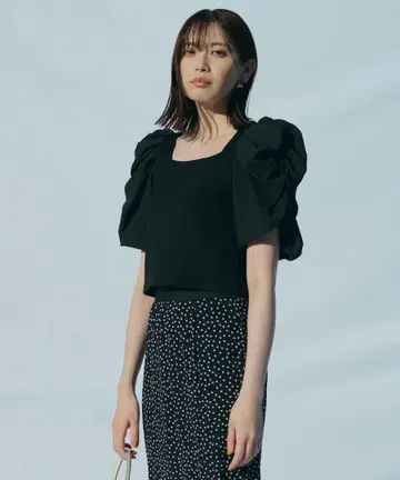 코코딜 볼륨 퍼프 슬리브 풀오버 택 포함