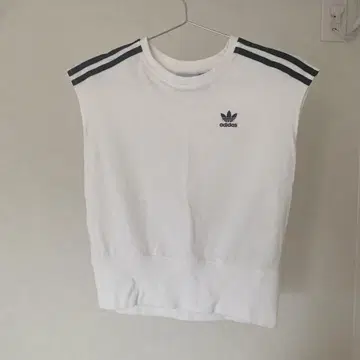 adidas 슬리브리스 티셔츠 XS 화이트