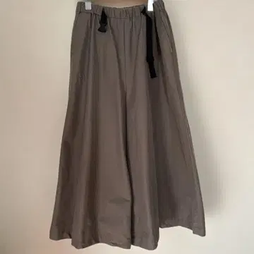 capis의 카키 와이드 팬츠