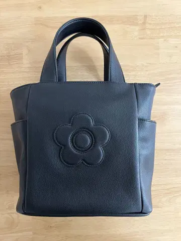 MARY QUANT 슈링크 사이드 포켓 데이지 미니 토트