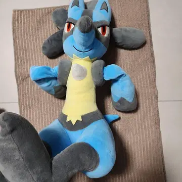 루카리오 봉제 인형 약 30cm