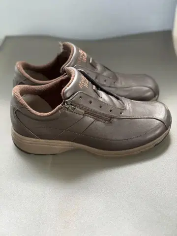 아사히 메디컬 워크 23.5cm