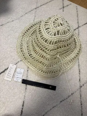 martinique 니트 아이보리 햇