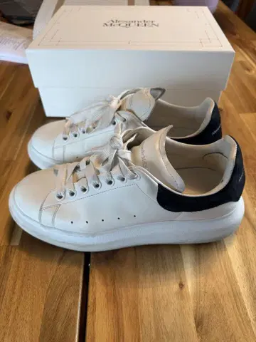 Alexander McQueen 스니커즈 화이트/블랙 41.5