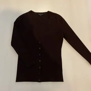 EPoca 다크 브라운 V넥 가디건 ITL 40
