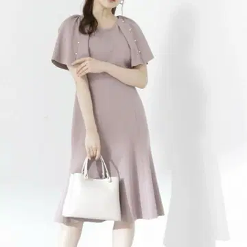 프로포션 바디 드레싱 슬릿 슬리브 원피스 핑크