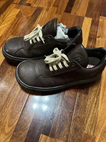 CAMPER 브라운 가죽 스니커즈