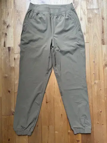 Lululemon 조거 팬츠 카키