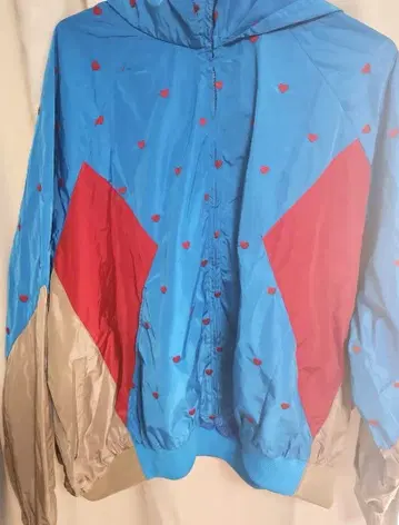 CANDY STRIPPER 코트