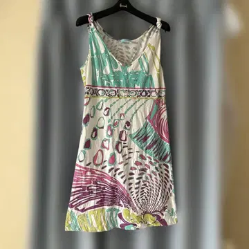 EMILIO PUCCI 슬리브리스 무릎 기장 원피스