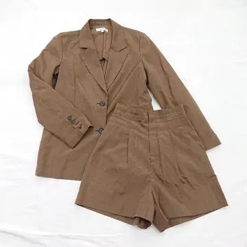 MOUSSY PIN STRIPE JACKET 셋업 숏팬츠