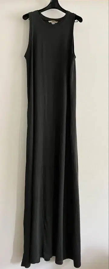 론 헤르만 필메란제 슬리브리스 맥시 길이 원피스