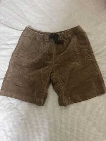 그라미치 하프 팬츠