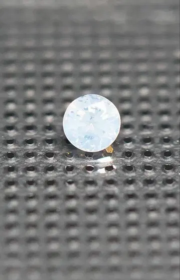 팬시 화이트 천연 팬시 화이트 다이아몬드 0.052ct