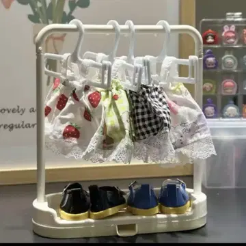 봉제 인형 봉제 의류 행거 행거 랙