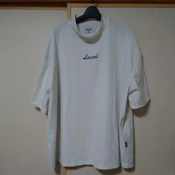 Local 자수 로고 화이트 티셔츠