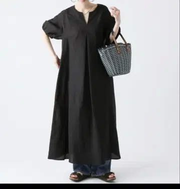 심플리시 린넨 레이온 블랙 롱 원피스 이에나 계열 베이 크루즈
