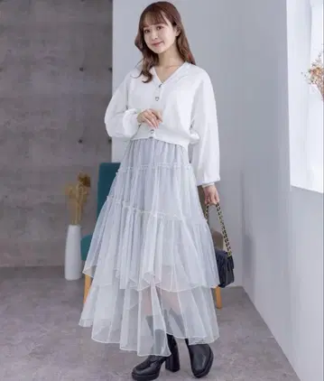 clear 랜덤 티어드 라메 얇은 명주 스커트 그레이