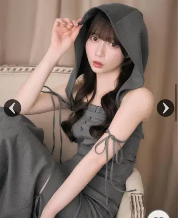 미셸 마카롱 후드 부착 오프숄더 머메이드 원피스